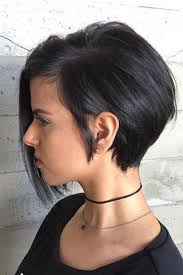 تسريحات شعر للوجه البيضاوي Styling Kurzes Haar Bob Frisur Kurz Geschnittene Frisuren