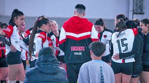 Las Rojinegras siguen buscando el ascenso