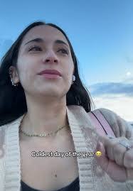 Allison Henao's Instagram, Twitter & Facebook