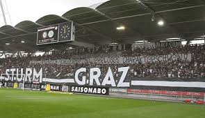 Diese liste der spieler des sk sturm graz gibt all jene spieler wieder, die seit der gründung der staatsliga (1949/50) im kader des vereins gestanden und zumindest ein spiel für den sk sturm absolviert haben. Sk Sturm Fans Greifen Sk Rapids Deni Alar Mit Transparenten An