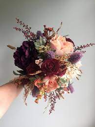 In the past, artificial flowers looked cheap & fake, but with recent technological advances, silk flowers are now a great alternative to fresh flowers. Fall Wedding Bouquet Silk Wedding Bouquet Rustic Bridal Bouquet Burgundy Bouquet Autumn Flower Bouquet Artificial Flowers Hydrangea