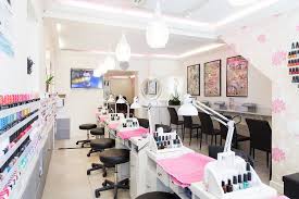 Nagelstudio, beauty, kosmetik, salon, nail, american nails, maniküre, pediküre, nagelpflege, . Modern Touch Nails Beauty Nail Salon In Angel London Treatwell