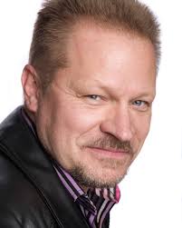 Robert Mcindoe's Instagram, Twitter & Facebook