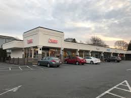 Great location, bus stop in front of building, across from north shore medical center/salem hospital rt. 407 411 Cabot St Beverly Ma 01915 Loopnet Com