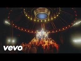 Beth Hart Joe Bonamassa I Ll Take Care Of You Beth Hart Joe Bonamassa I Ll Take Care Of You Photographer C Jacques Dequeker Songwriter Brook Benton Album Don T Explain Release Date Zene