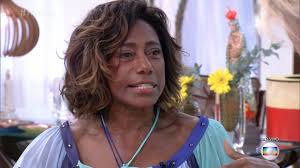 Na última semana, a jornalista foi submetida a uma cirurgia no cérebro para retirar um tumor. Fonte Da Juventude Gloria Maria Acaba Com Misterio E Entrega Segredo De Beleza Tv Foco