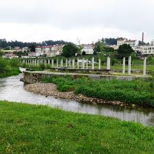 Escreva uma breve nota sobre o que você gostou, o que pedir ou outros conselhos úteis para quem for visitar. Revisoes Para Parque Urbano De Vale De Cambra Em Quinta Do Meio Aveiro
