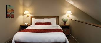 Whistler village inn + suites, whistler, bc. Whistler Village Inn Suites Whistler North American Skiing Americanskiclassics Com