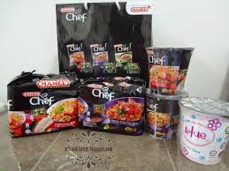 Xiaomi action camera and tripod ＊ goo.gl/yddbui ， coupon code : Mamee Chef Day Out Ayue Idris