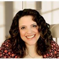 Leslie Mciver's Instagram, Twitter & Facebook