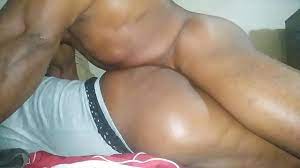Striking a huge ass with my Mandingo - XNXX.COM
