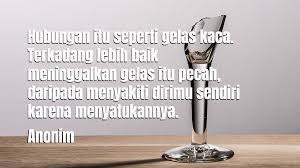 Jika anda penuh kasih sayang ramah dan suka menolong maka dunia akan penuh kasih sayang ramah dan suka menolong. 25 Kata Kata Sedih Galau Tentang Cinta Yang Penuh Makna Tobakonis