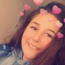 Tania Denney's Instagram, Twitter & Facebook