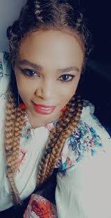 Sheena Hendrix's Instagram, Twitter & Facebook