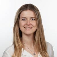 Laura Setzer's Instagram, Twitter & Facebook