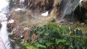 Ați mai auzit de vreo cascadă termala? Cascada Cu ApÄƒ TermalÄƒ TopliÅ£a UnicÄƒ In Romania NaturÄƒ