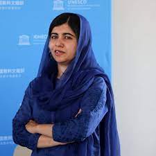 Scopri ricette, idee per la casa, consigli di stile e altre idee da provare. Aktivistin Malala Feiert Uni Abschluss Und Will Erst Mal Chillen Stern De