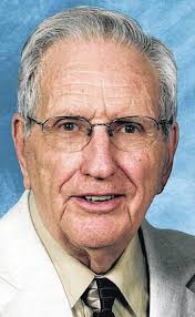 Christian day school visionary dies