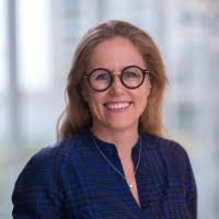 Clara Egan's Instagram, Twitter & Facebook