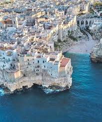 Polignano a mare is a town and comune in the metropolitan city of bari, apulia, southern italy, located on the adriatic sea. Polignano A Mare Puglia Places To Travel Italy Travel Italy Vacation