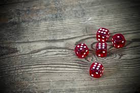 Dice are drafted in player order, with the start player rotating each round, snaking back around after the last player drafts two dice. Fun At Parties 8 Of The Best Dice Games For Large Groups Elivestory
