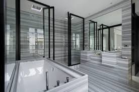 Sur notre site, retrouvez plusieurs gammes de meubles de salle de bain. Idees De Salles De Bain Grise Photos Et Idees Deco