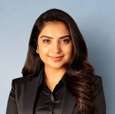 Questioning the Absence of Women from Public Spaces in Northern Pakistan  using Mixed Reality and Transmedial Story Telling