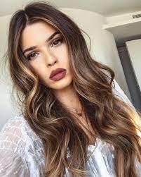 30 Die Stylischsten Und Versuchenswertesten Langen Braunen Haare Lange Braune Haare Haare Balayage Haarfarben