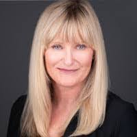 Luis Hawkins's Instagram, Twitter & Facebook