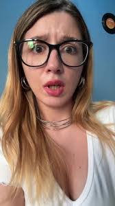 Chloe Landers's Instagram, Twitter & Facebook