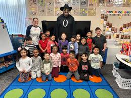 Good Morning! Our WMS Geography Bee will be live streamed today! Here is  the link to enjoy https://www.youtube.com/@worthingtonisd518events Go  Trojans! #518wms