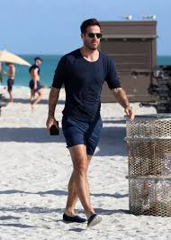 He is now a pundit at sky sports and an editorial sports columnist at the. Jamie Redknapp Summer Style Old Man Fashion Jamie Redknapp Fashion
