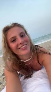 Ella Stroud's Instagram, Twitter & Facebook