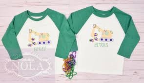 Mardi Gras Embroidered Raglan Shirt, King Cake Digger, Mardi Gras Shirt,  Mardi Gras Outfit, Parade Shirt