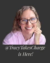 Hey there! 👋 Just wanted to take a moment to reintroduce myself. I'm  Alysha — and I'm all about finding peace in the chaos of life and helping  others do the same.