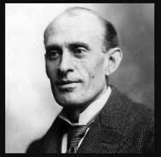 Harvey Shipley's Instagram, Twitter & Facebook