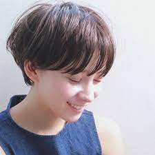 おしゃれと色っぽさの最強バランス 夏の ショートヘア カタログ マッシュルームカット 美しいヘアスタイル ヘアスタイル