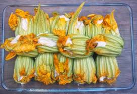 Fleurs De Courgettes Farcies Cuisiner En Paix En 2020 Fleur De Courgette Farcie Courgettes Farcies Fleurs De Courgettes