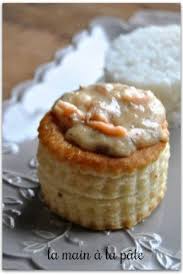 Bouchees Feuilletees Au Saumon Crevettes Et Champignons Recette Recette Recettes De Cuisine Cuisine