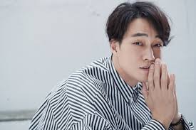 Trying to find the best movie to watch on netflix can be a daunting challenge. So Ji Sub Decided Not To Appear On A New Netflix Original After All Zapzee
