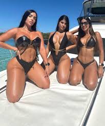 FRATIANY GOLD DIGGER Porn - High Quality Videos