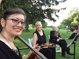 L to R Me (Mayumi Grasso, cello); Lisa Hammell