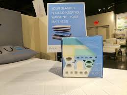 Films en vf ou vostfr et bien sûr en hd. Spike In New Bedding Showrooms Exhibitors At Las Vegas Market Bedtimes Magazine