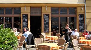 Delivery to seat place your order at the concession counter and head to your reserved seat. Dining Etiquette In Germany The German Way More