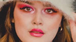 Fundraiser by Lindsay Kramer : Romans 1:26 (a Sapphic Short)