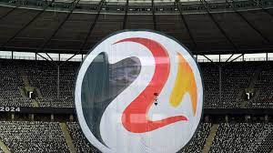 Sechs jahre vor dem turnier sind noch nicht viele details die wichtigsten sportlichen und organisatorischen antworten zum kontinentalturnier: Fussball Em 2024 Zdf Ubertragt Spiele Live Zdfheute