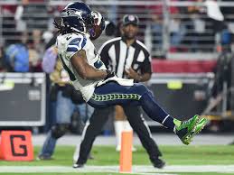 Marshawn lynch is in the locker room suiting up, the fcf's official account tweeted. Marshawn Lynch Retires His Way Just How He Played Sports Illustrated