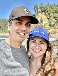 Mackenzie Goodman's Instagram, Twitter & Facebook