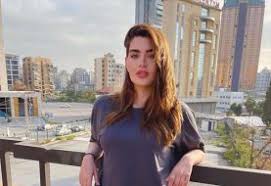 در محله میرداماد تهران متولد شده و پدرش به نظر من ایشون خیلی هم فروتن هستند به علاوه خیلی وطن دوست دوستان حسودی. Vnt2yadamfedcm
