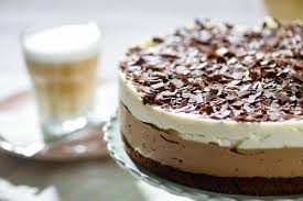 Diesen leckeren kuchen müsst ihr unbedingt nachbacken. Schoko Sahne Torte Rezept Von Backen De